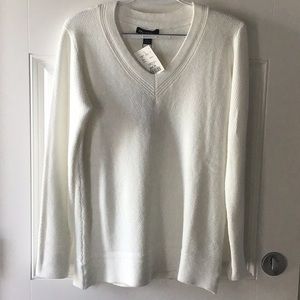 NWT Motive sweater